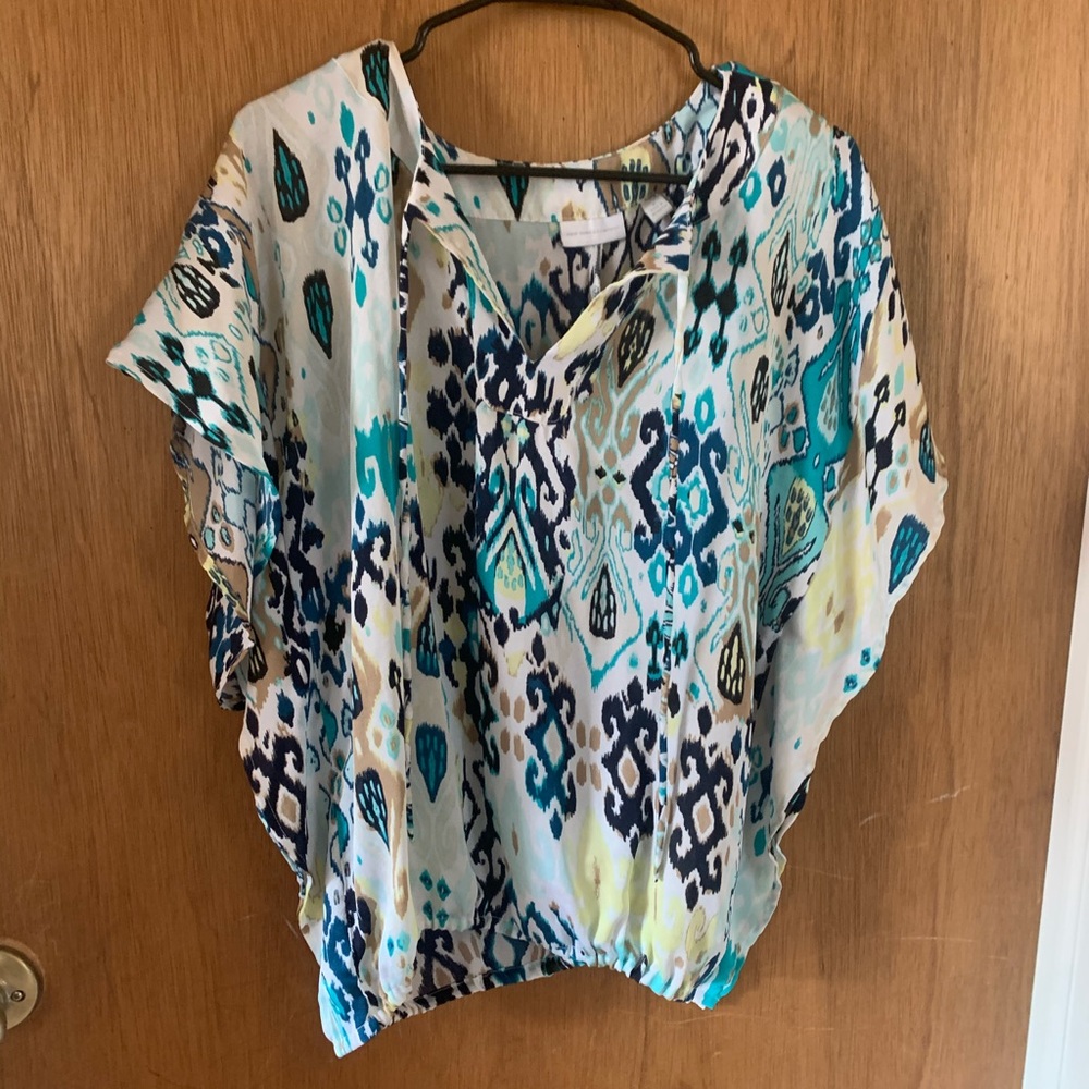 ☀️New York & Company Blouse